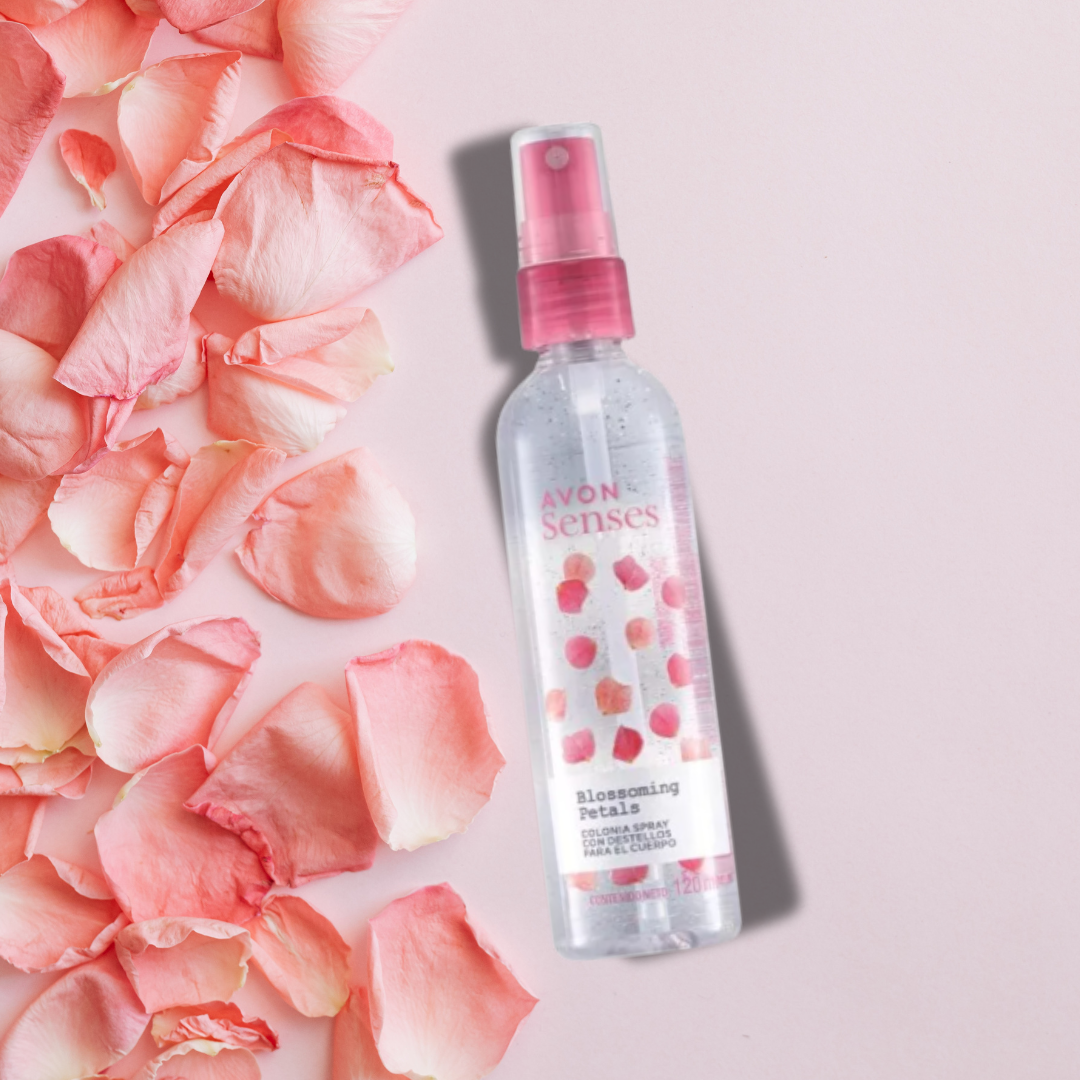 COLONIA SPRAY CON DESTELLOS BLOSSOMING PETALS AVON SENSES – El Faro Shop